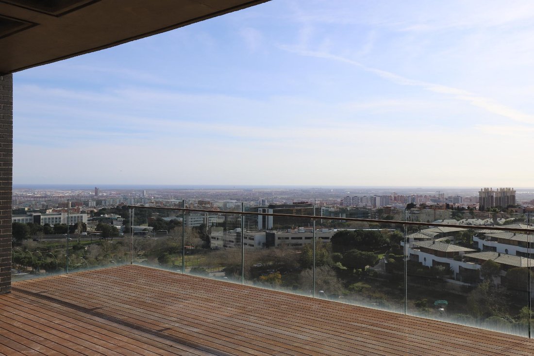 Apartment in Esplugues de Llobregat, Catalonia, Spain 3 - 18301692
