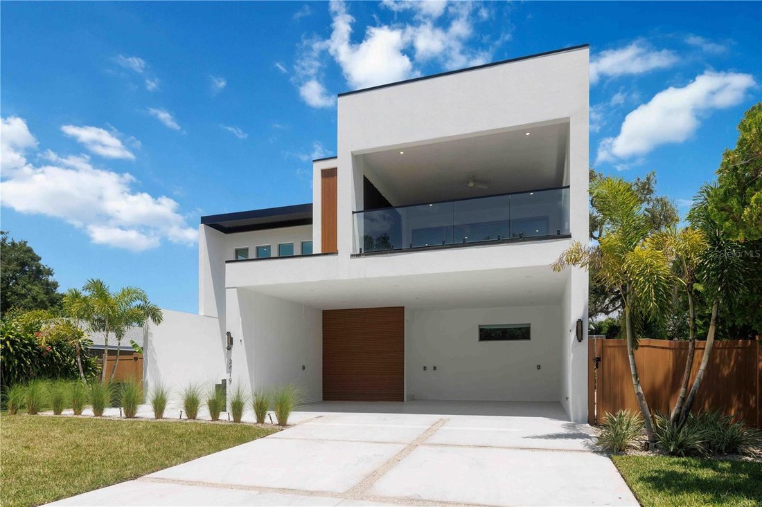 House in Sarasota, Florida, United States 1 - 18705634