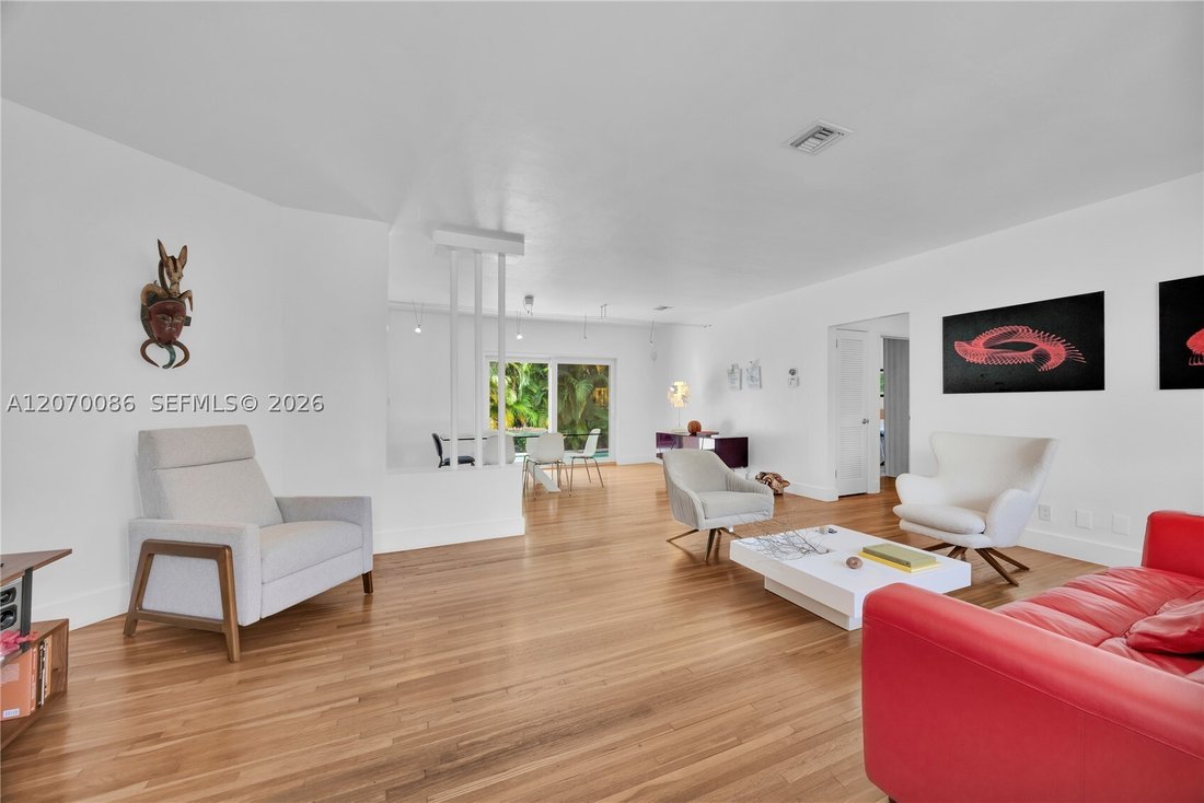 House in Miami, Florida, United States 4 - 18706431