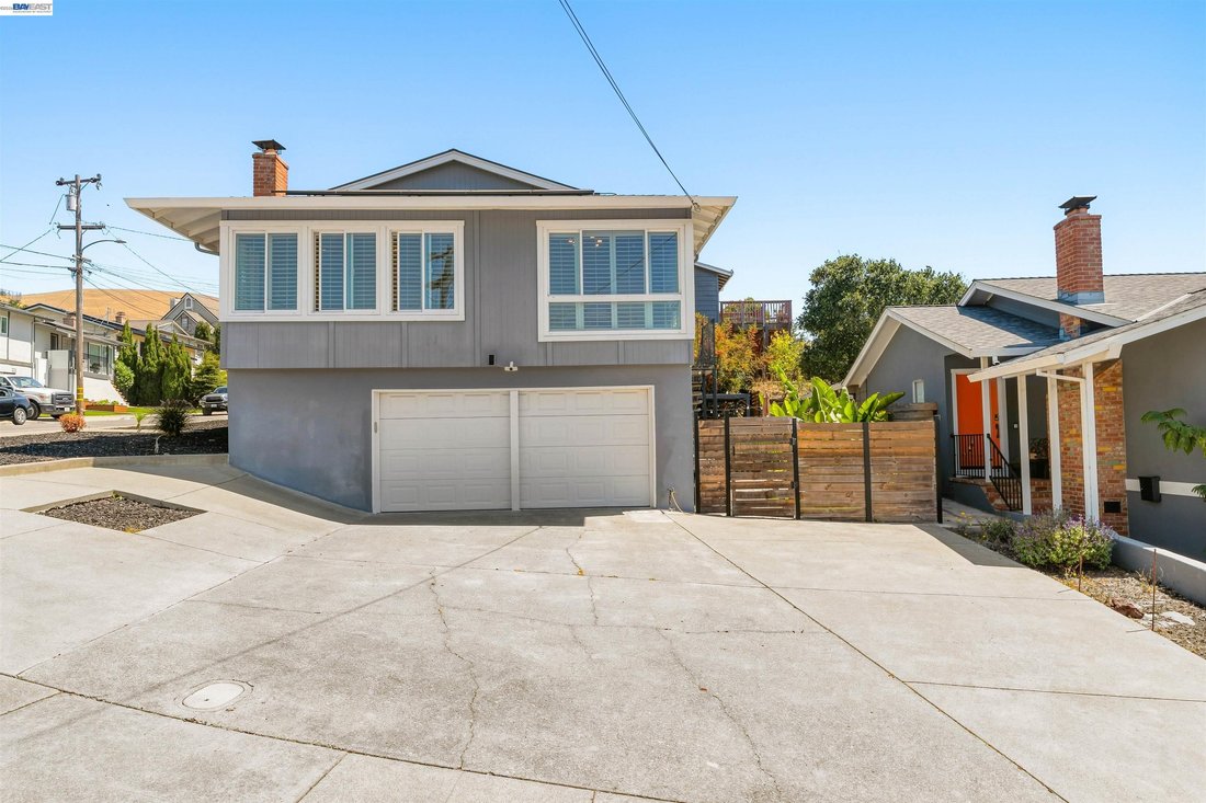 House in Oakland, California, United States 3 - 18705688