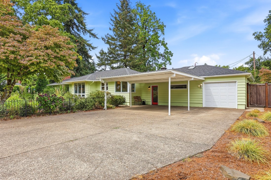 House in Eugene, Oregon, United States 2 - 18703913