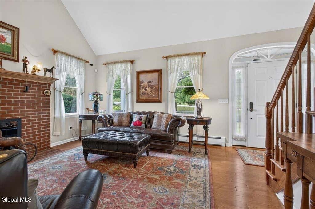 House in Saratoga Springs, New York, United States 4 - 18708284