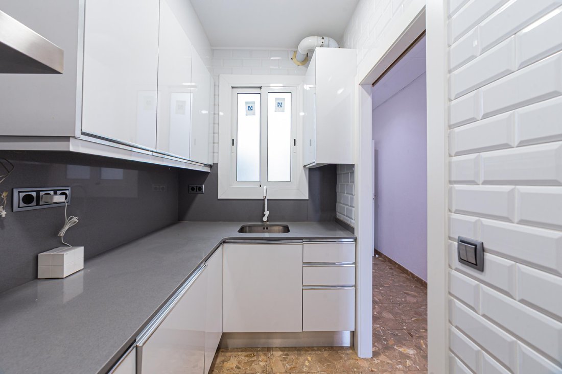 Apartment in Eixample, Barcelona, Spain 5 - 18302506