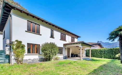 House in Lugano, Ticino, Switzerland 1