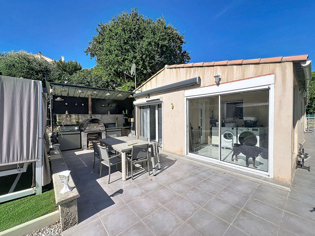 Villa in Saint-Savournin, Provence-Alpes-Côte d'Azur, France 1 - 18704582