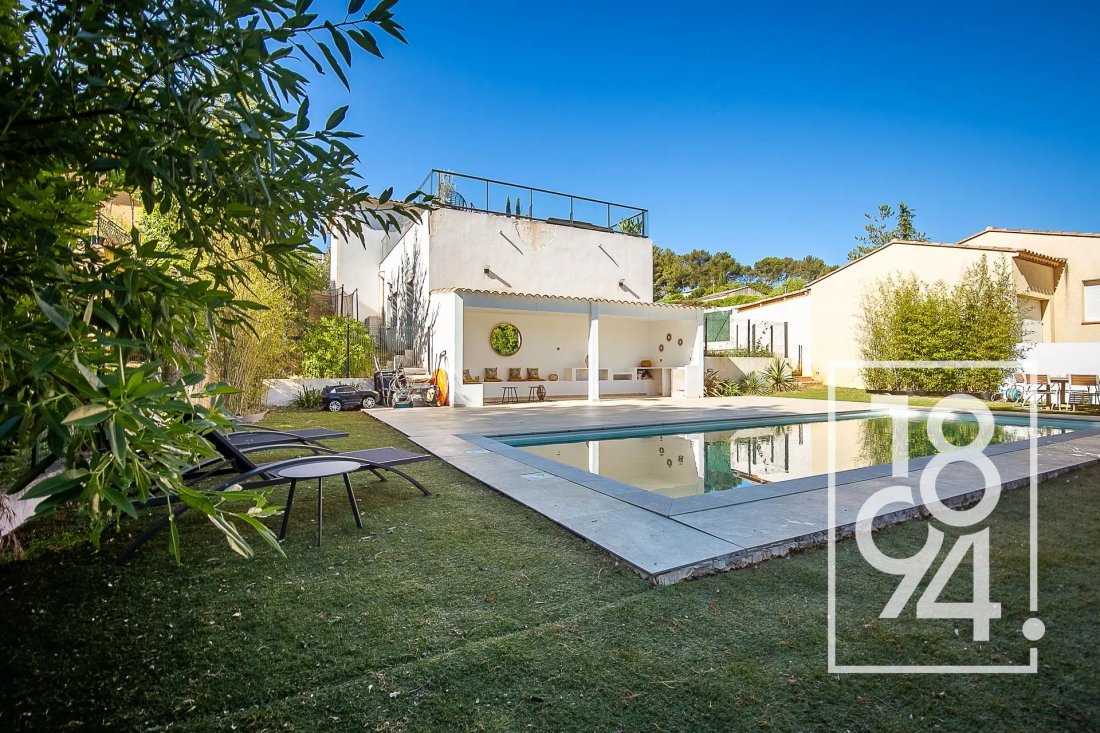 House in La Destrousse, Provence-Alpes-Côte d'Azur, France 4 - 17281004