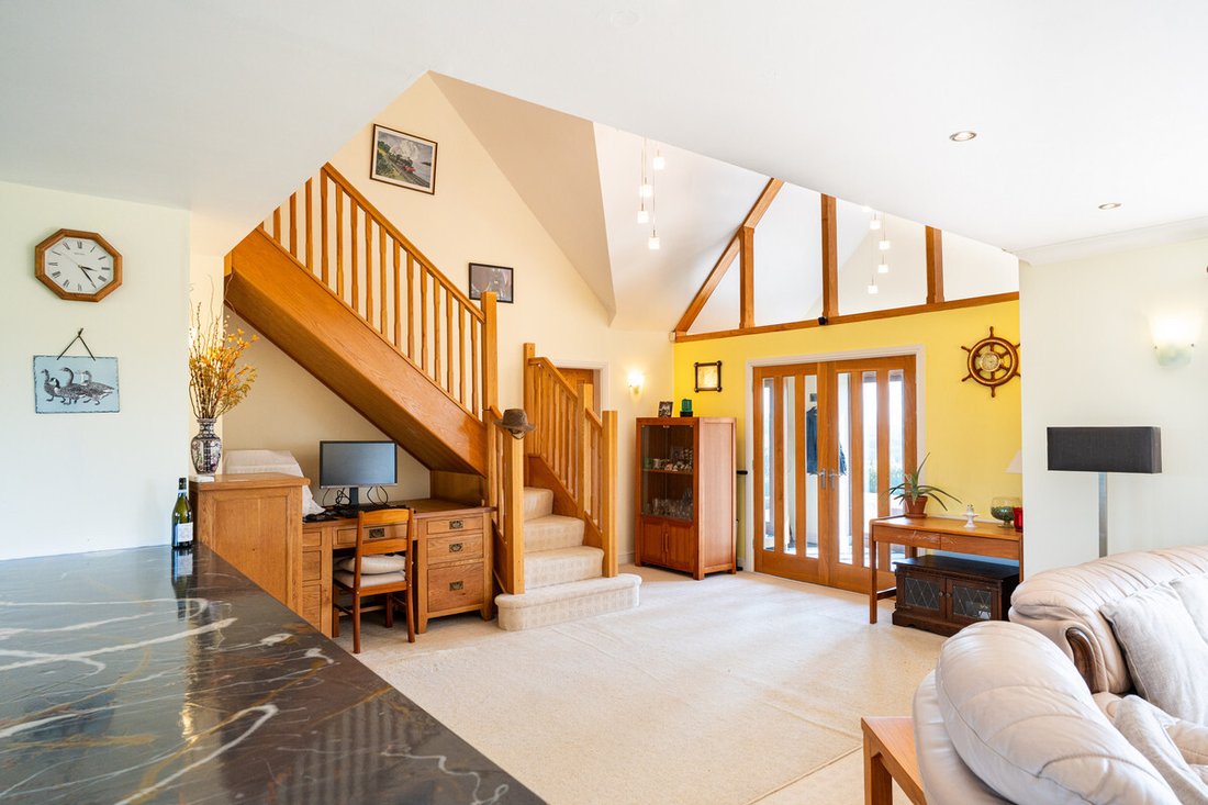 Country House in Wolverley, England 3 - 18708699