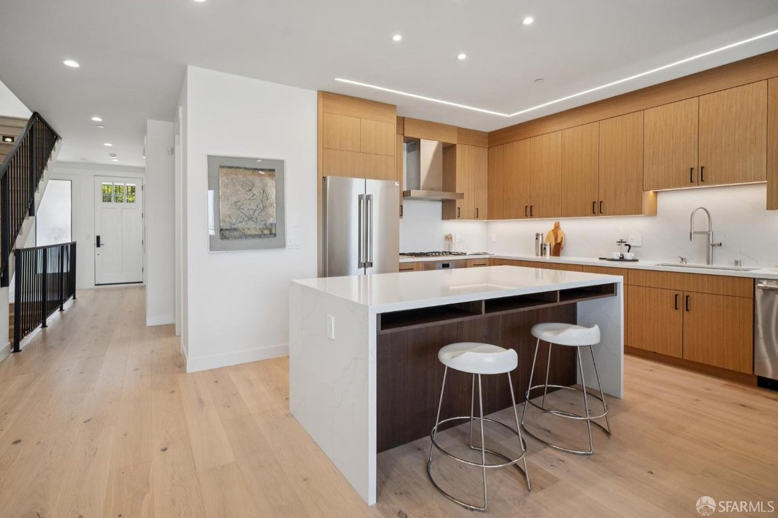 House in San Francisco, California, United States 5 - 18705041