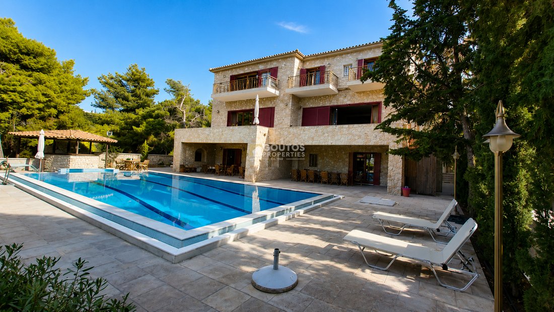 Villa in Koinotita Portoxeliou, Kranidi, Greece 2 - 13422249