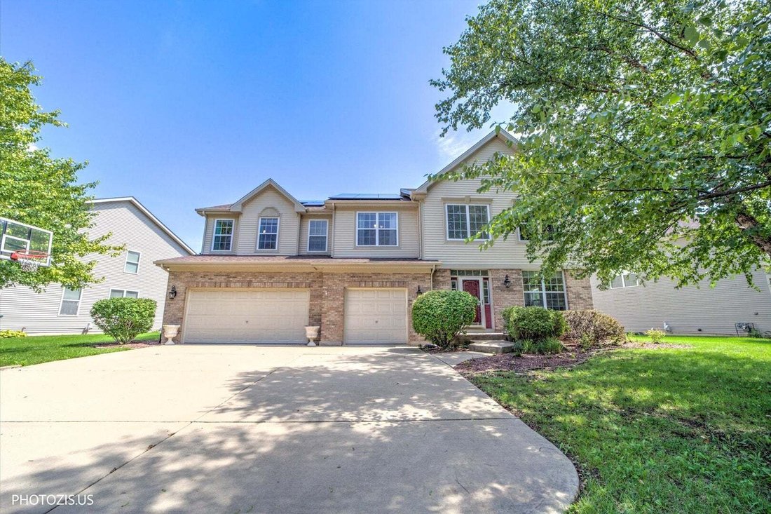 House in Bartlett, Illinois, United States 2 - 18713126