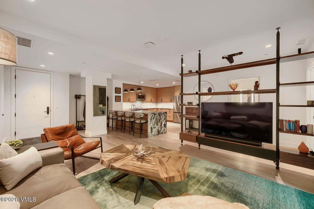 Condo in Avon, Colorado, United States 3 - 18705744