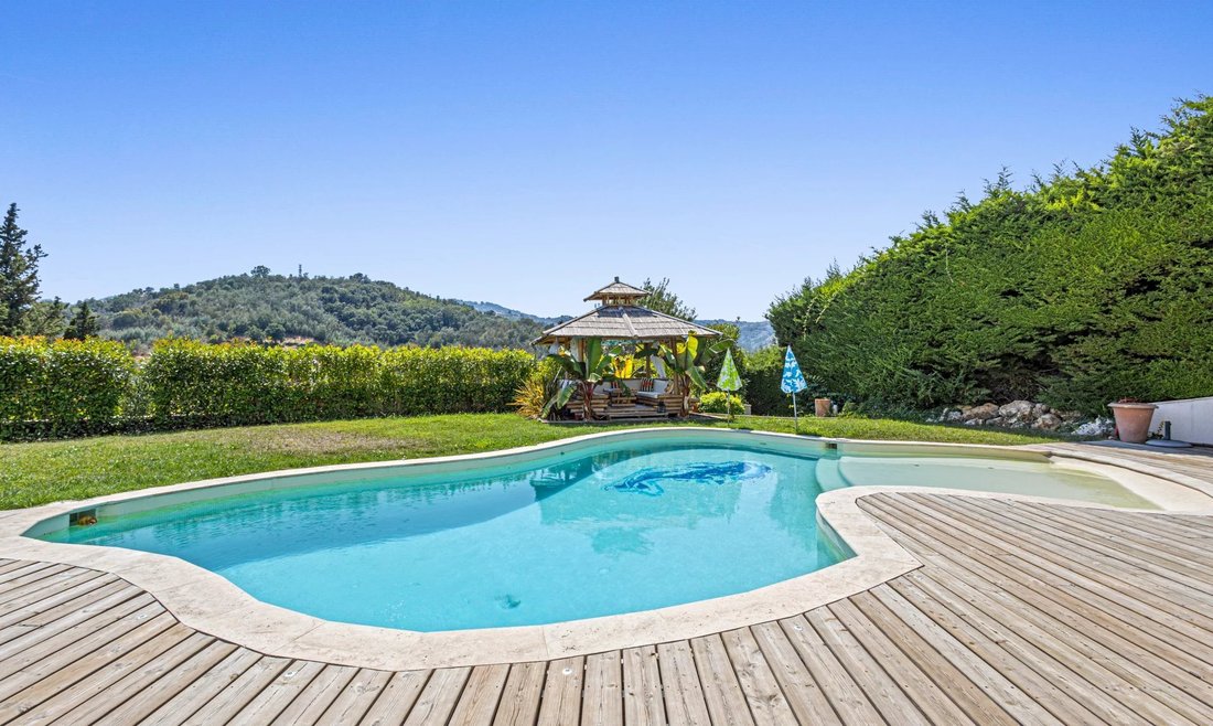 Villa in Nord, Pégomas, France 1 - 18704482