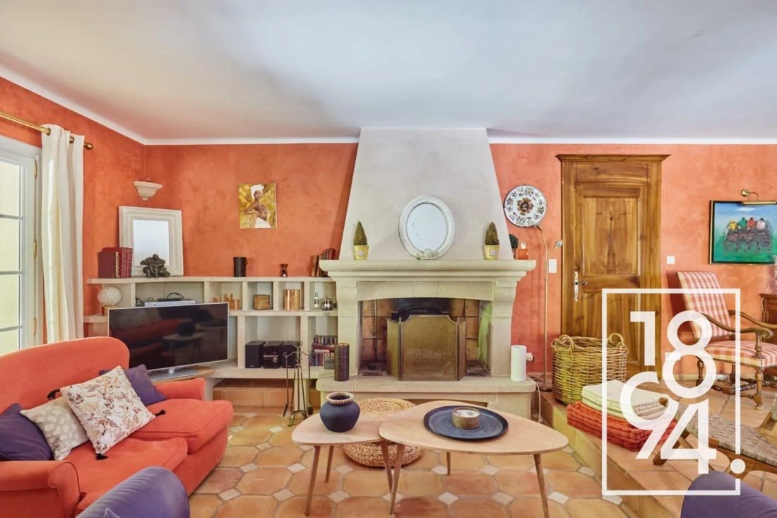 House in Granettes-Jauberte-Sainte Anne, Aix-en-Provence, France 5 - 17051239
