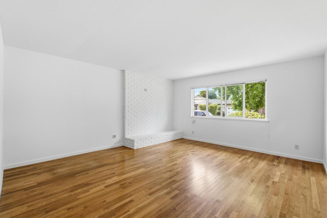 House in Redwood City, California, United States 5 - 18705677
