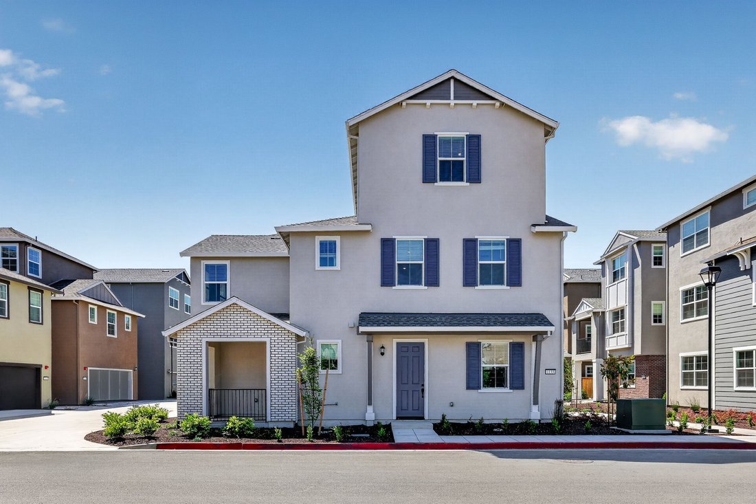 House in Galt, California, United States 1 - 18224005