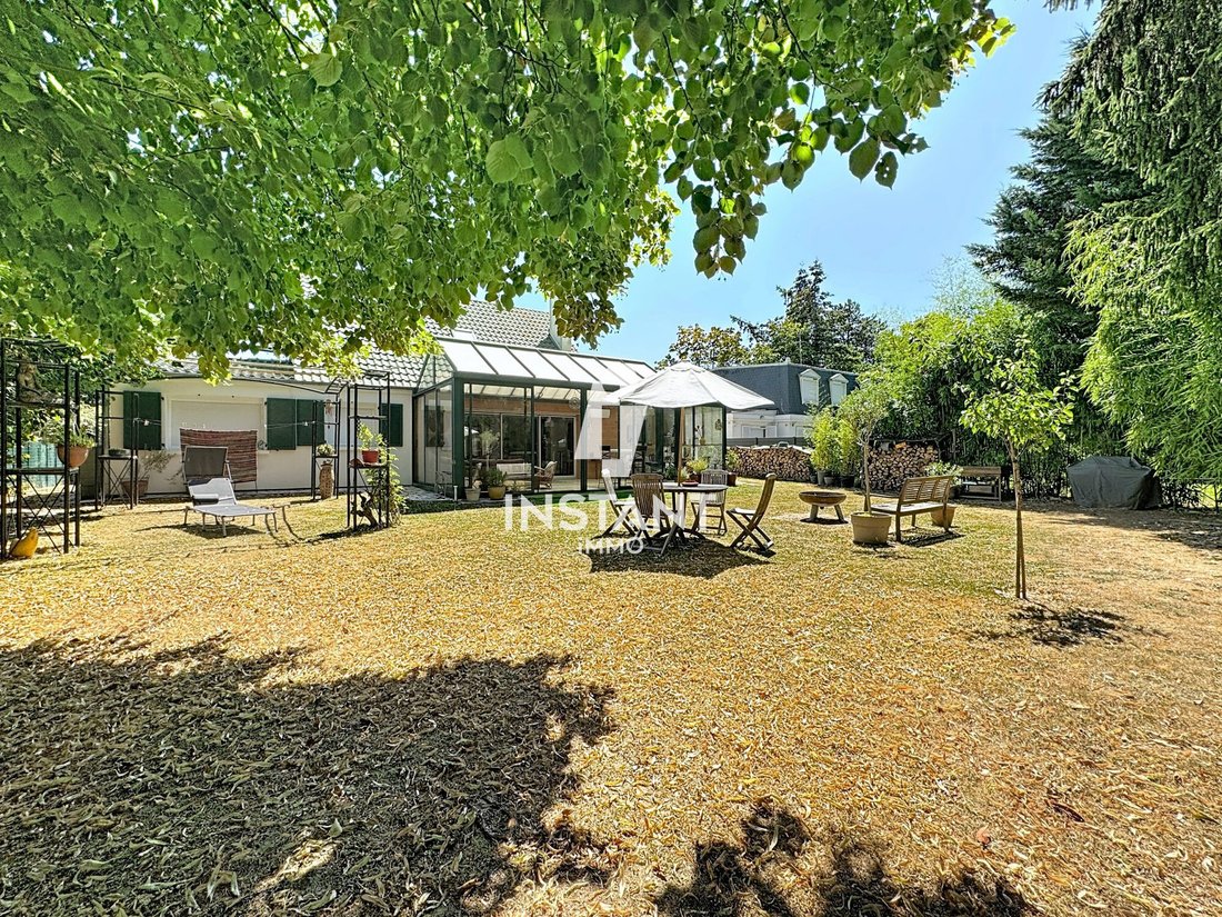 Haus in Nord Ouest, Lesigny, Frankreich 2 - 18712726