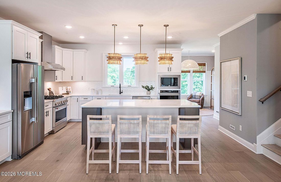 Condo in Marlboro Township, New Jersey, United States 5 - 18710005