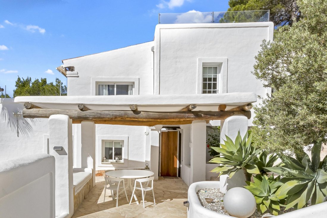 Villa in Sant Josep de sa Talaia, Balearic Islands, Spain 1 - 18703856