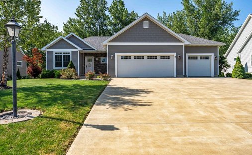 House in Port Clinton, Ohio, United States 1