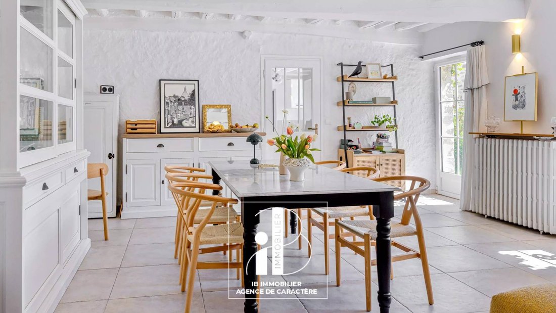 House in Fontainebleau, Ile-de-France, France 4 - 17756030