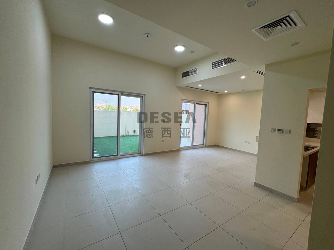 Villa in Wadi Al Safa 5, Wadi Al Safa, Dubai 1 - 18703432