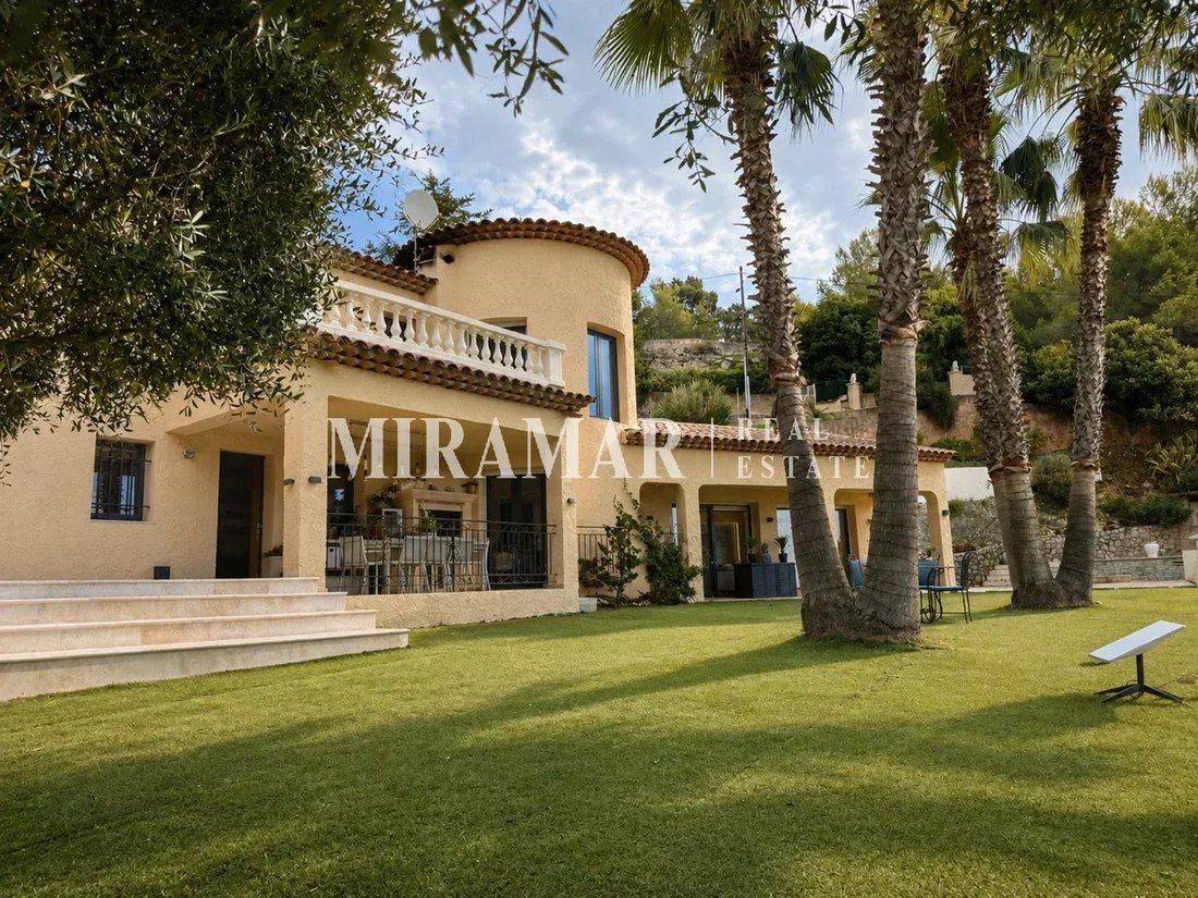 House in Tourrette-Levens, Provence-Alpes-Côte d'Azur, France 4 - 18704474