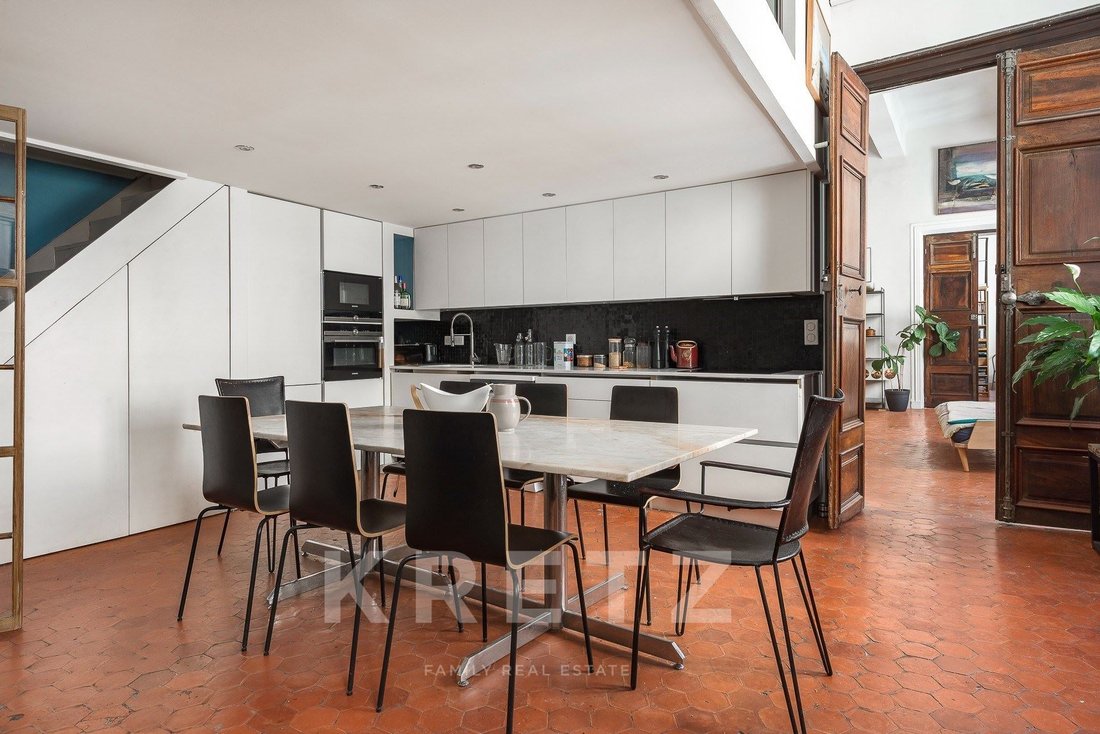 Apartment in Comtale-Cente-Cours Mirabeau, Aix-en-Provence, France 4 - 18704638