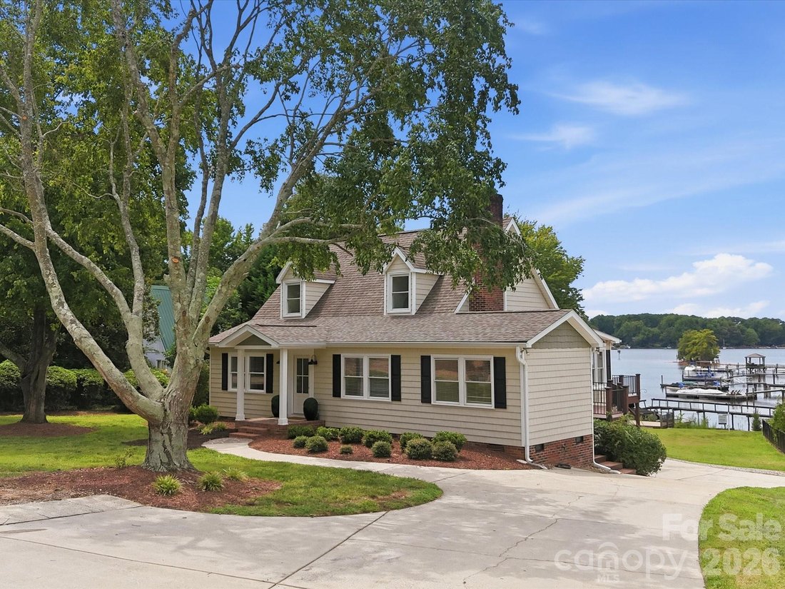 House in Cornelius, North Carolina, United States 1 - 18710285