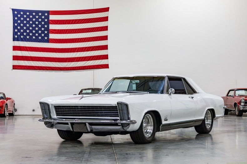 Coupe in Plainfield, United States 1 - 18708989