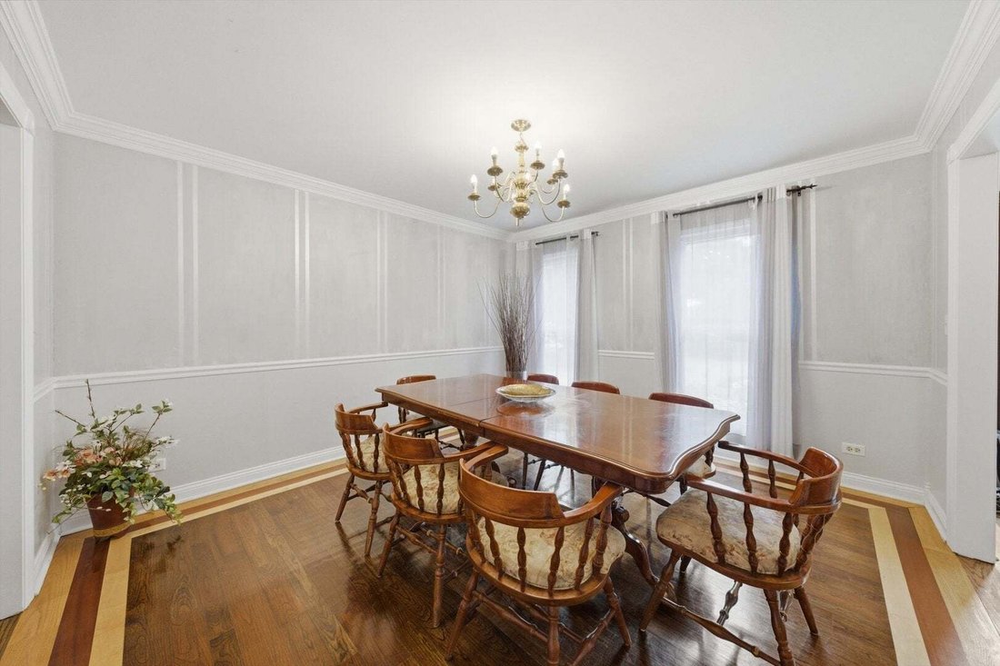 House in Bolingbrook, Illinois, United States 4 - 18703589