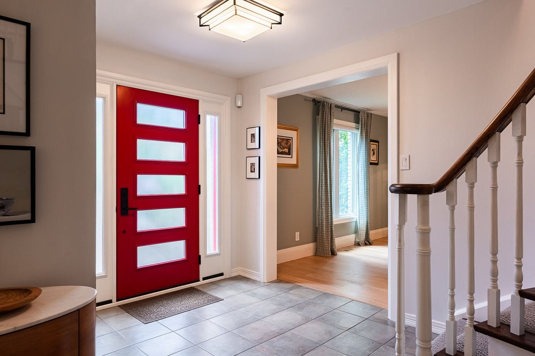 House in Oakville, Ontario, Canada 5 - 18704875