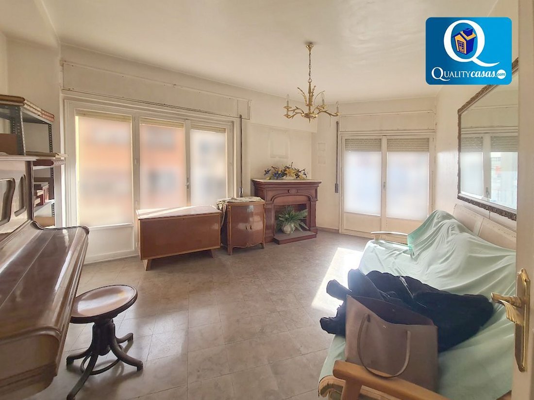 Apartment in Alicante, Valencian Community, Spain 3 - 18707036