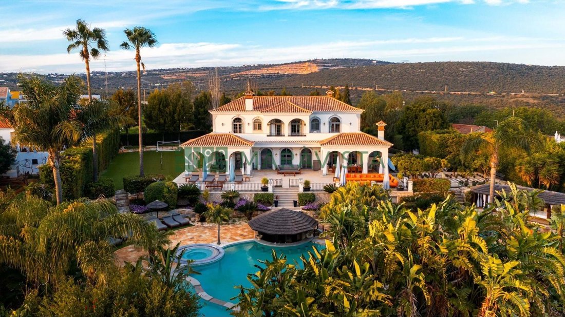 Villa in Boliqueime, Algarve, Portugal 1 - 18707271