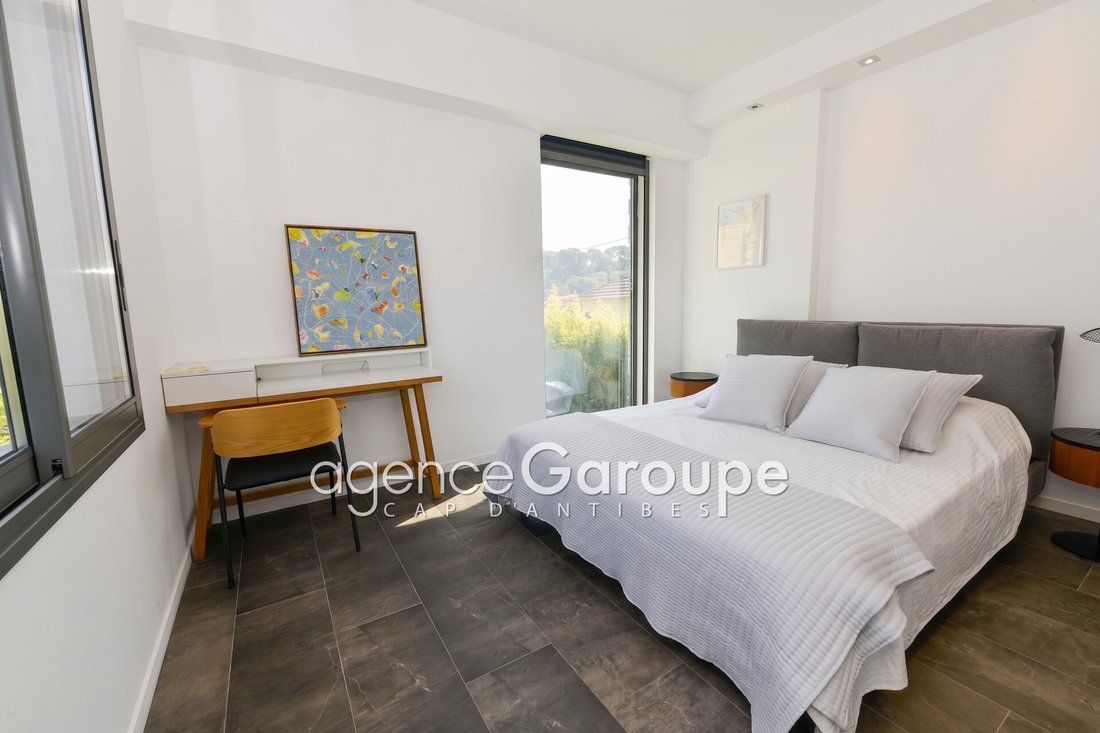 Villa in Antibes, Provence-Alpes-Côte d'Azur, France 5 - 18703912