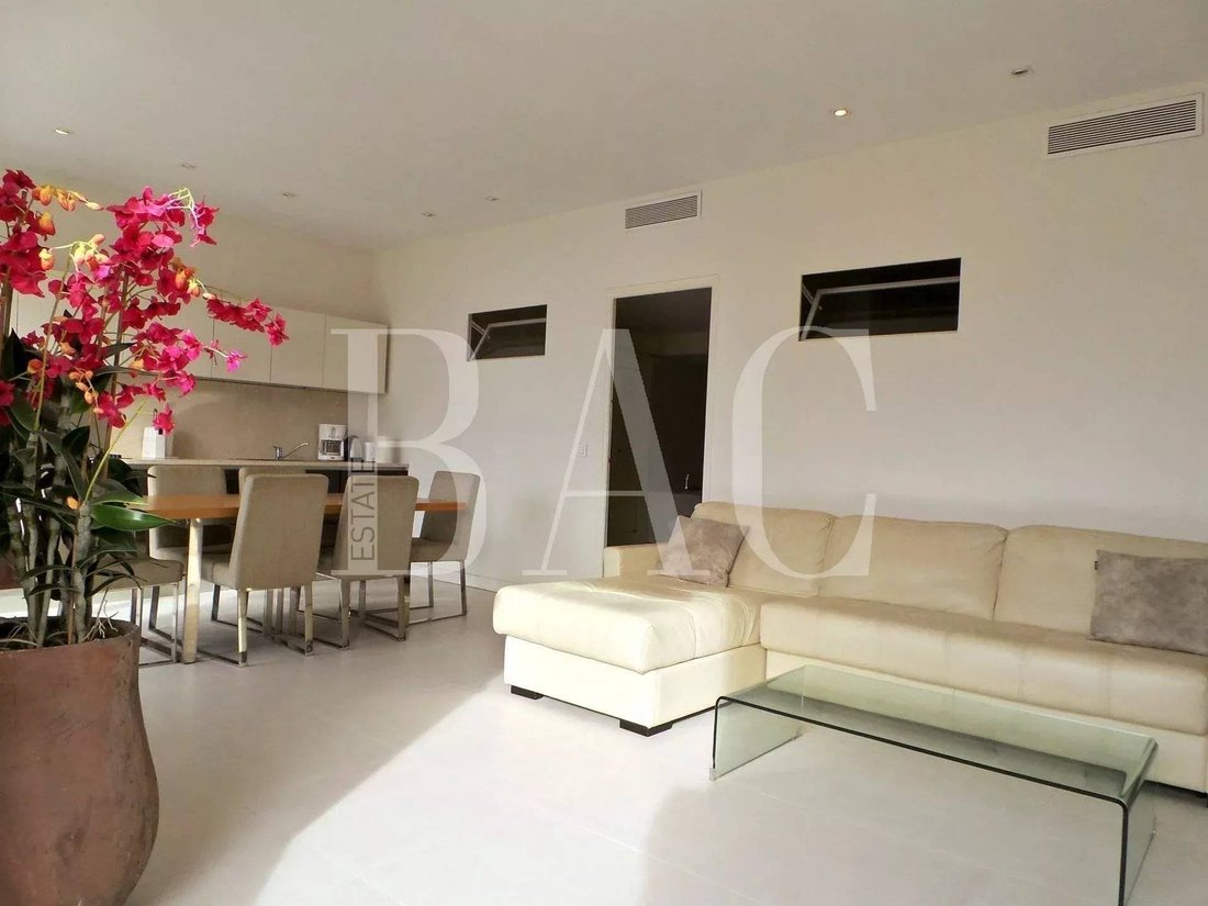Apartment in Cannes, Provence-Alpes-Côte d'Azur, France 2 - 15622642