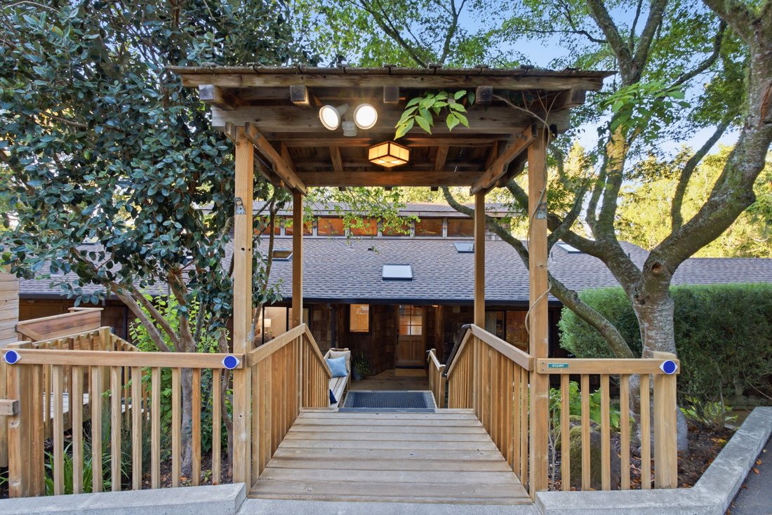 House in Point Reyes Station, California, United States 4 - 17931824