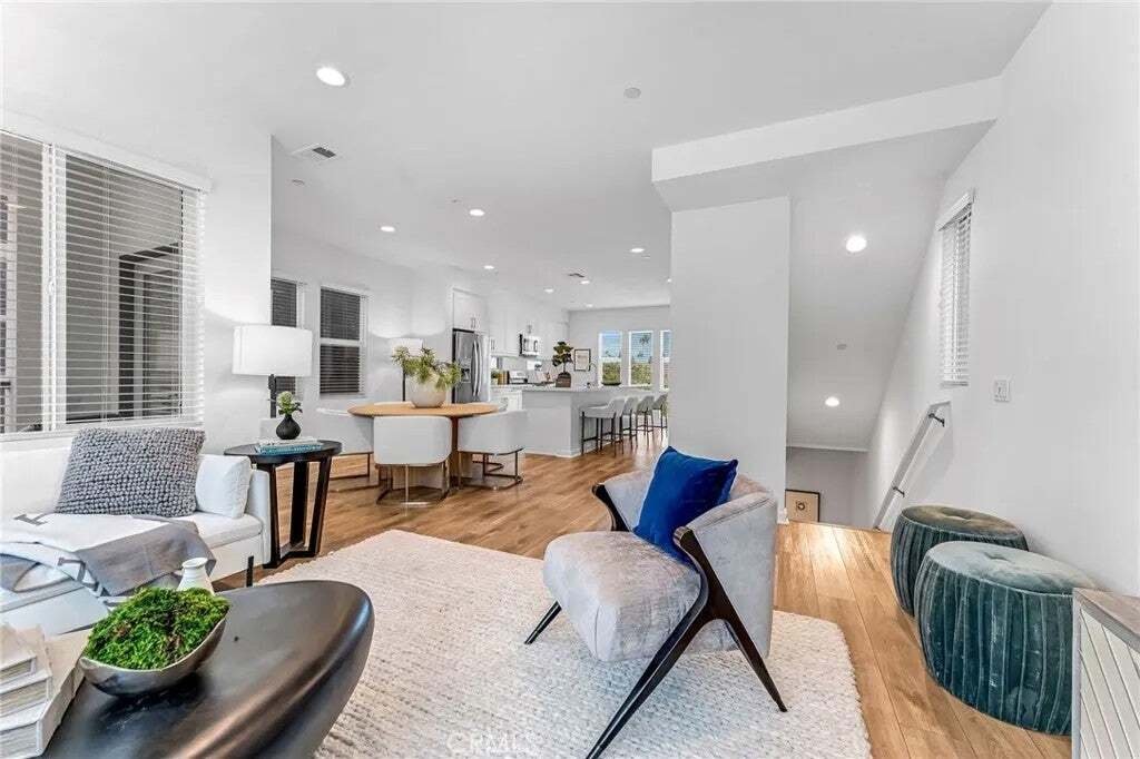 Townhouse in Costa Mesa, California, United States 3 - 18703191