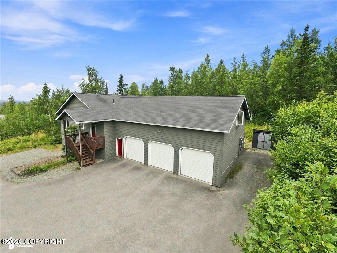 House in Anchorage, Alaska, United States 2 - 18709942