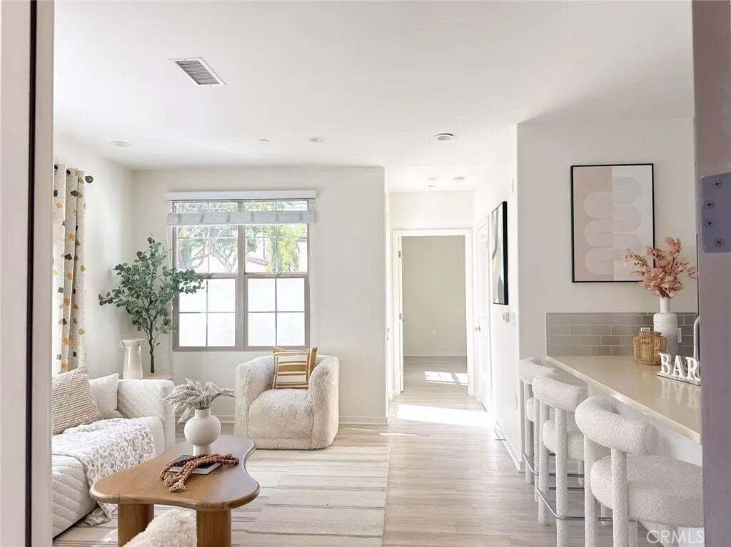 Condo in Irvine, California, United States 2 - 18708591