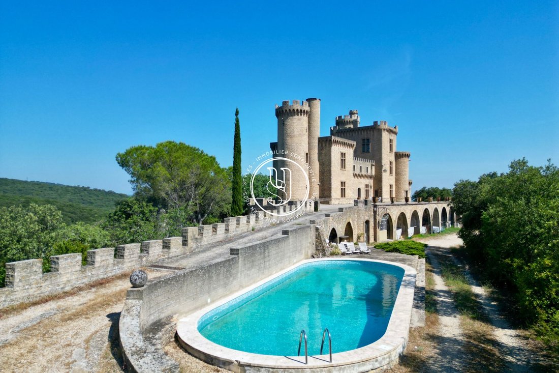 Villa in Uzès, Occitania, France 2 - 18703938
