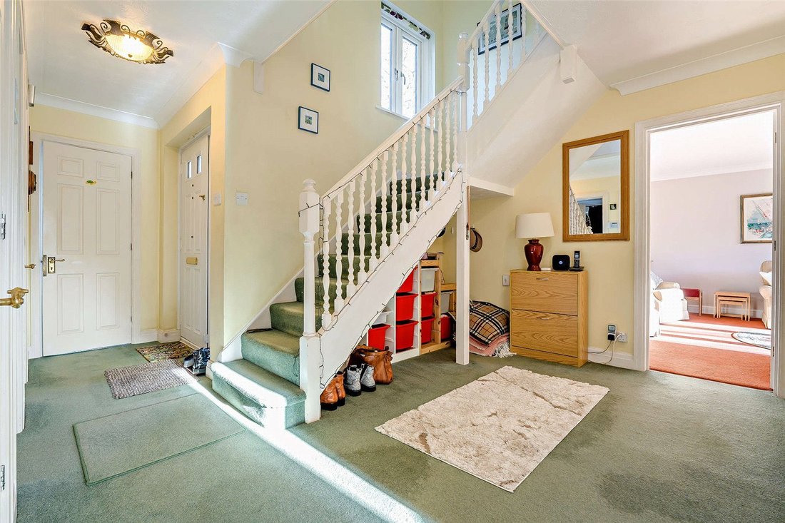 House in Lower Bourne, England 2 - 18705352