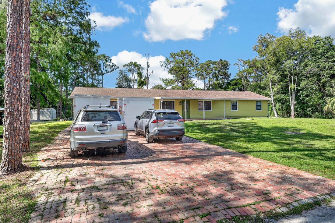 House in The Acreage, Florida, United States 2 - 18703837