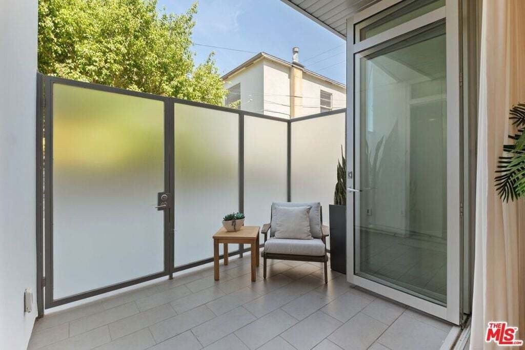 Condo in Santa Monica, California, United States 3 - 18705292