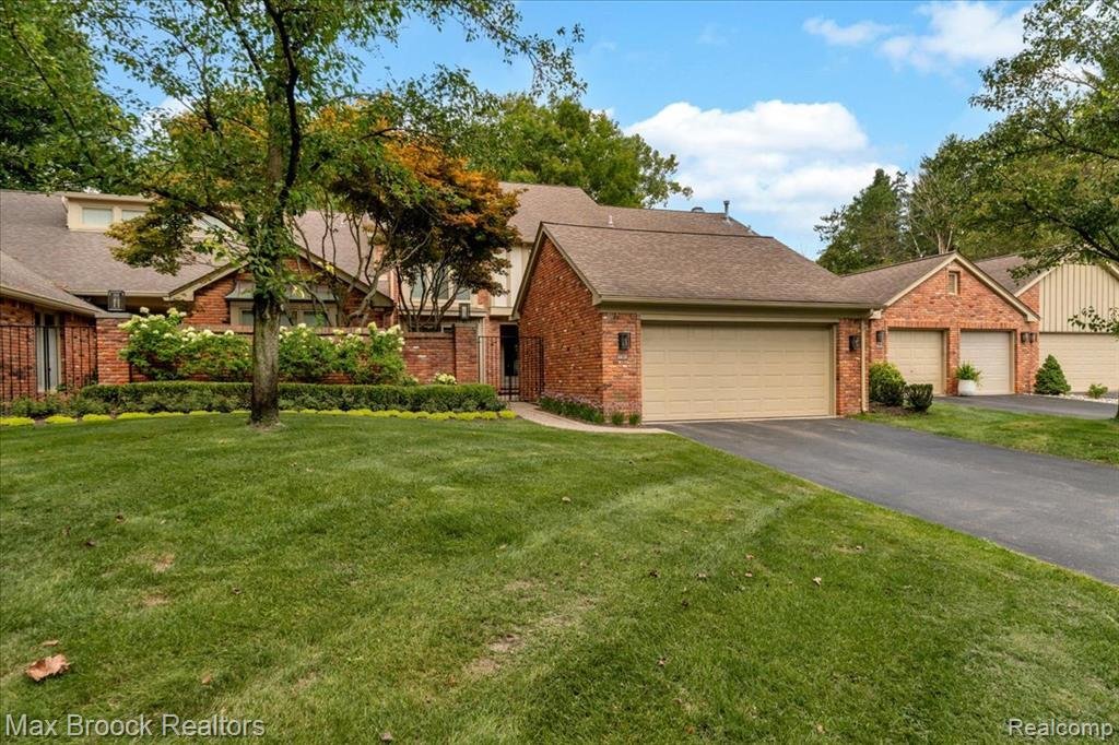 Townhouse in Beverly Hills, Michigan, United States 1 - 18700631