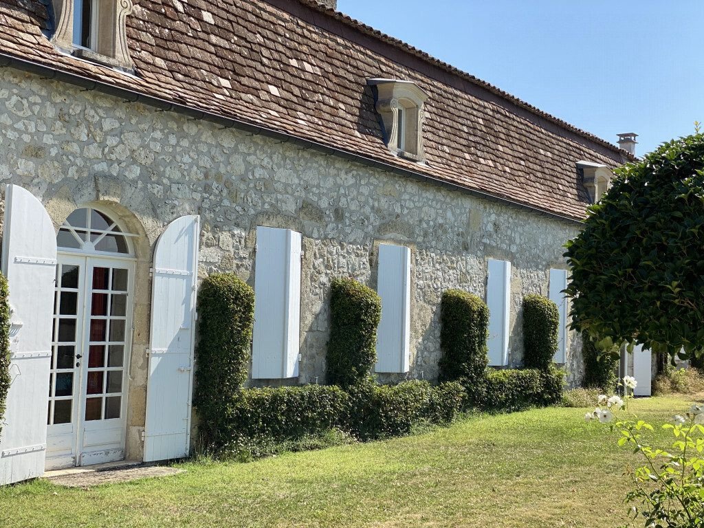 Chateau in Bonneville-et-Saint-Avit-de-Fumadières, Neu-Aquitanien, Frankreich 1 - 18708322