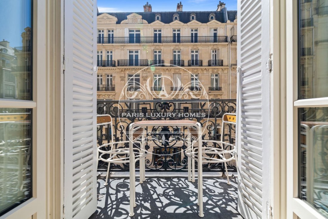 Apartment in Saint Gervais, Paris 4e Arrondissement, Paris 4 - 18709093