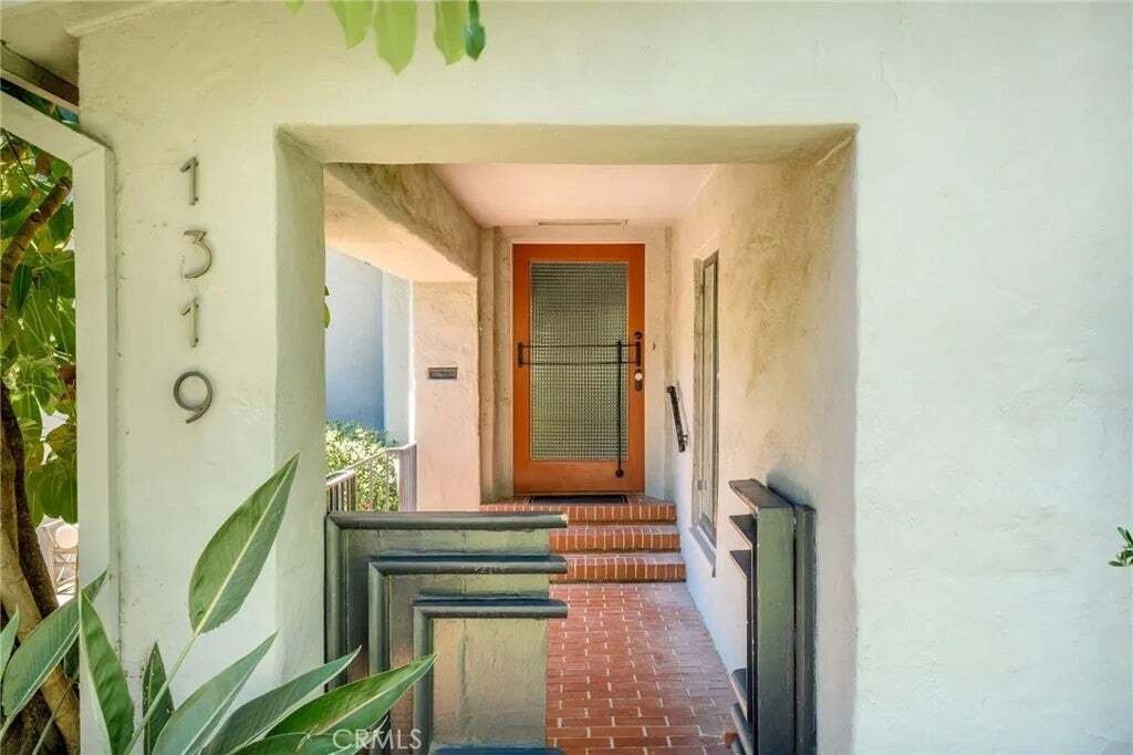 House in Glendale, California, United States 3 - 18705960