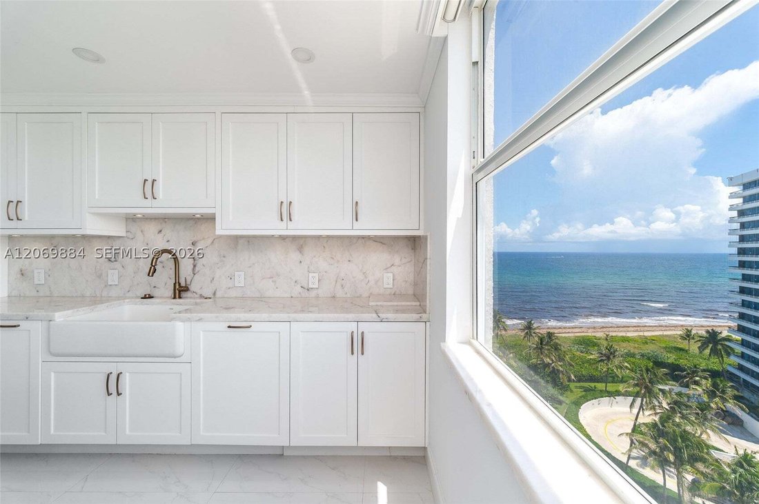 Condo in Boca Raton, Florida, United States 2 - 18711411