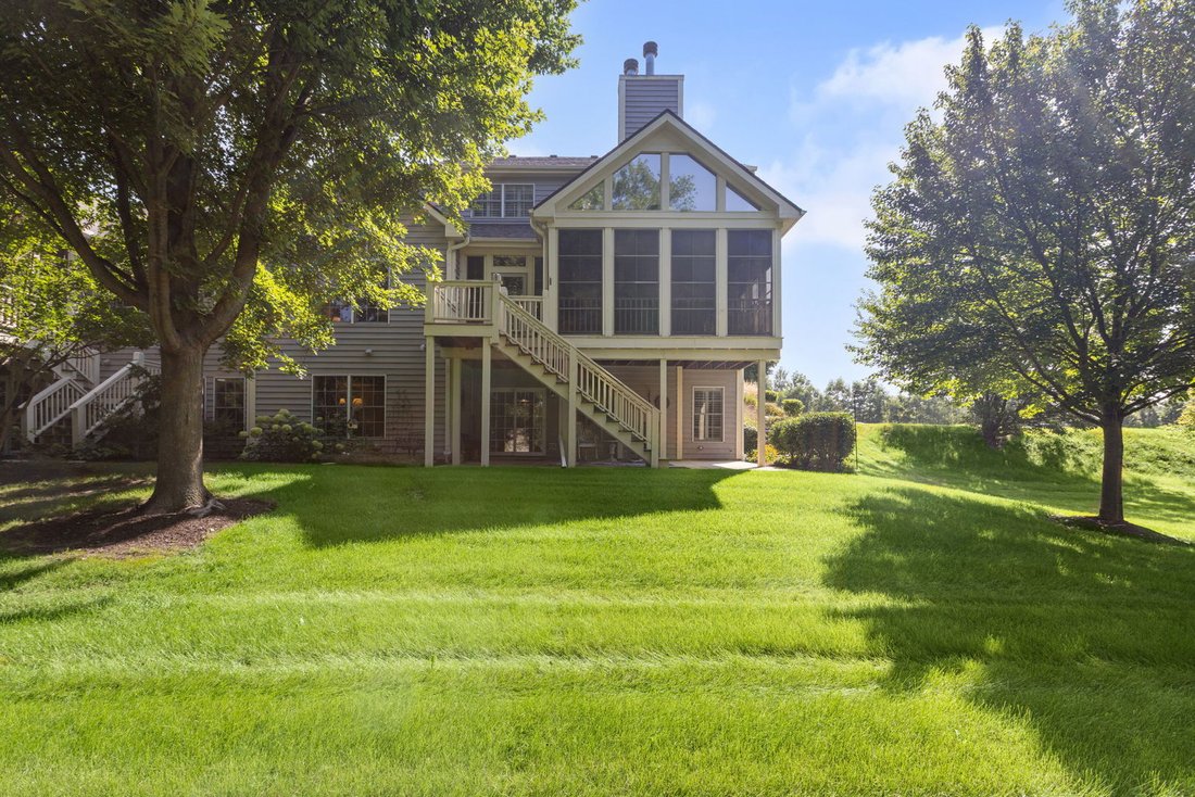Townhouse in Woodstock, Illinois, United States 2 - 18706294