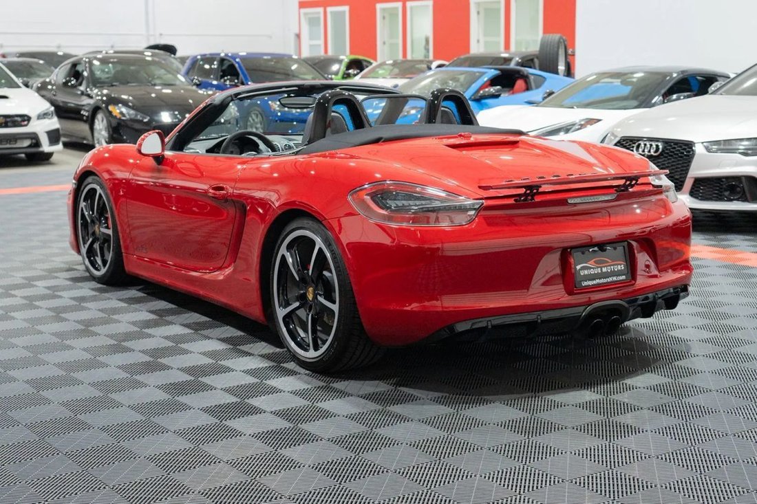 Cabriolet in Kent, WA, United States 4 - 18710807